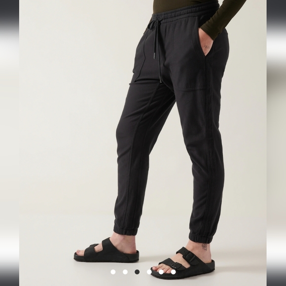 *Athleta Farallon jogger 26, cygr color, organic cotton, NWT - Picture 8 of 16